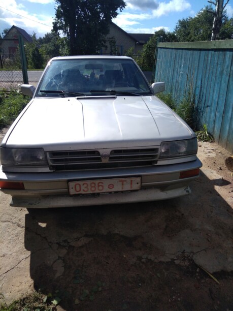 Nissan Bluebird VIII (U12), 1990 г.