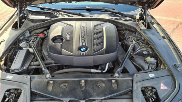 BMW 5 серия F10, F11 · Рестайлинг, 2016 г.