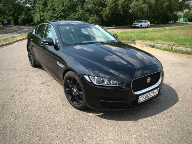 Jaguar XE, 2015 г.