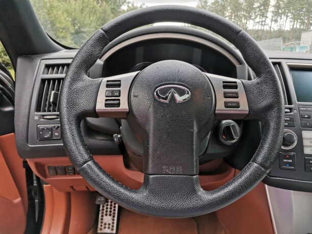 Infiniti FX I · Рестайлинг, 2006 г.