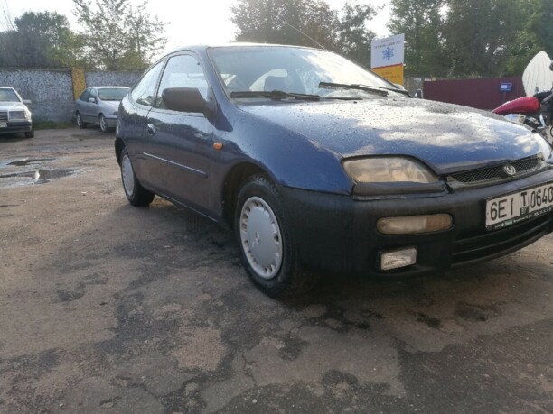 Mazda 323 BA, 1995 г.