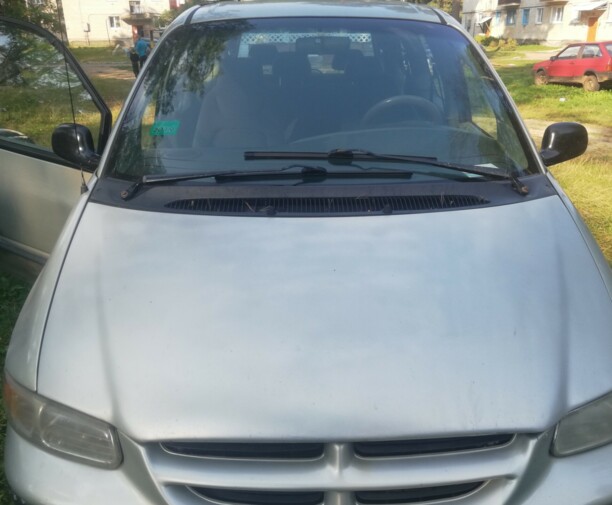Dodge Caravan III, 7 мест, 1998 г.