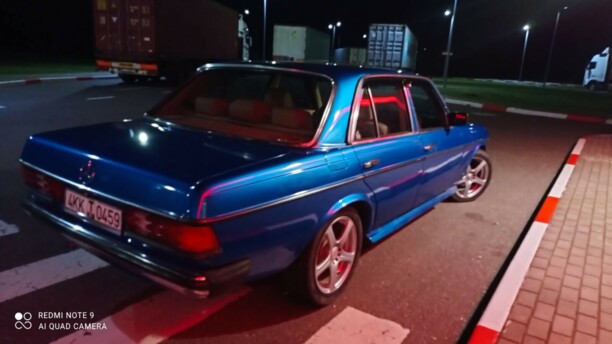 Mercedes-Benz E-Класс W123, 1982 г.