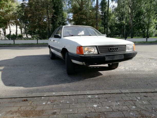Audi 100 С3, 1986 г.
