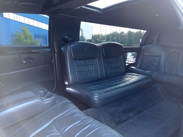Lincoln Town Car III, 2000 г.