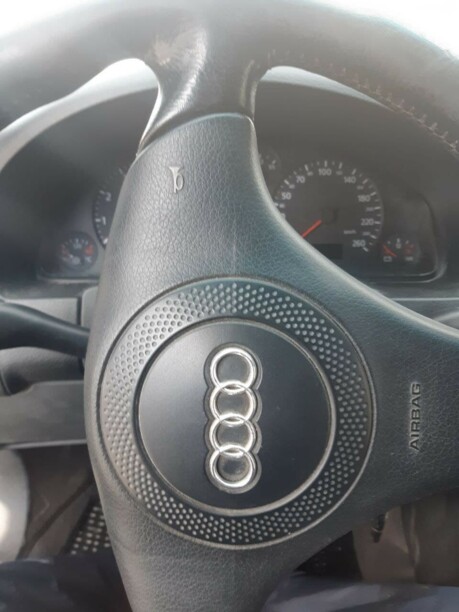 Audi A6 C5, 1998 г.