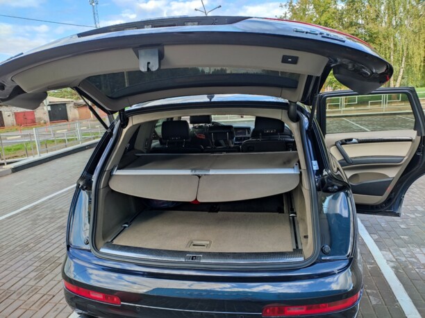 Audi Q7 4L, 7 мест, 2006 г.