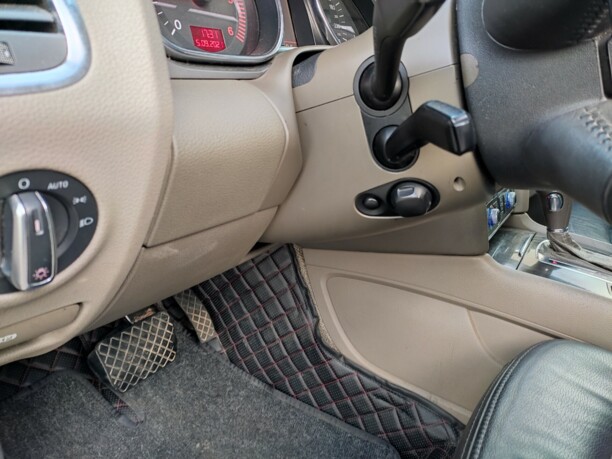 Audi Q7 4L, 7 мест, 2006 г.