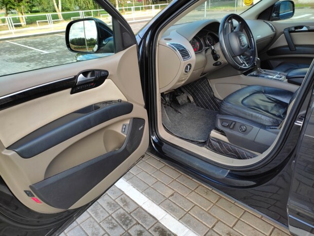 Audi Q7 4L, 7 мест, 2006 г.