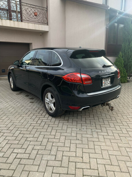 Porsche Cayenne 958, 2010 г.