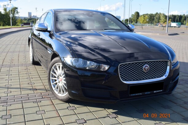 Jaguar XE, 2016 г.