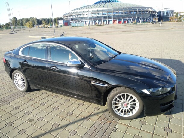 Jaguar XE, 2016 г.