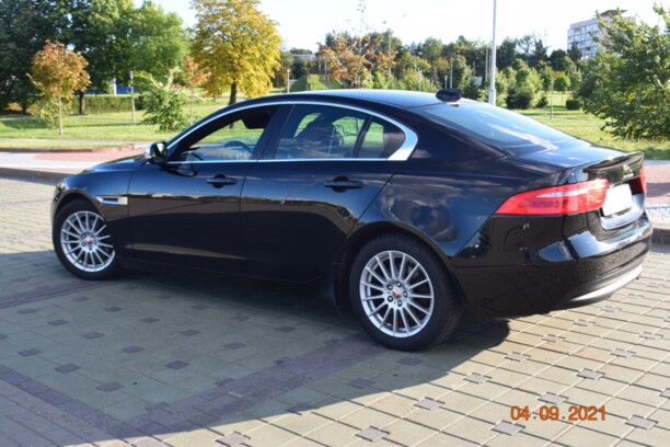 Jaguar XE, 2016 г.