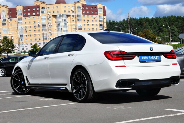 BMW 7 серия G11, 2016 г.