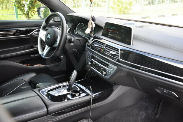 BMW 7 серия G11, 2016 г.