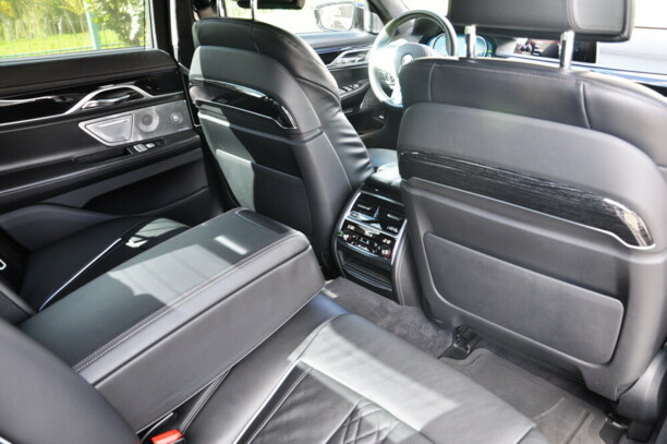BMW 7 серия G11, 2016 г.