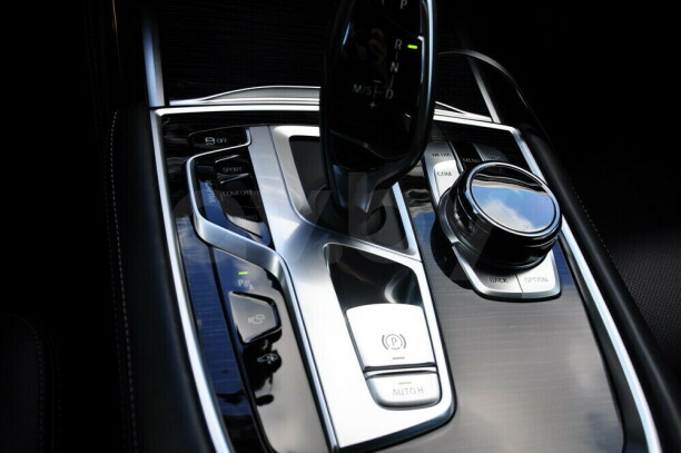 BMW 7 серия G11, 2016 г.