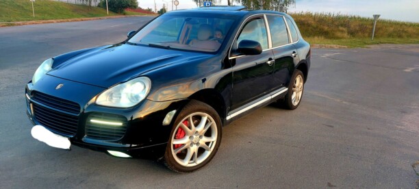 Porsche Cayenne 955, 2004 г.