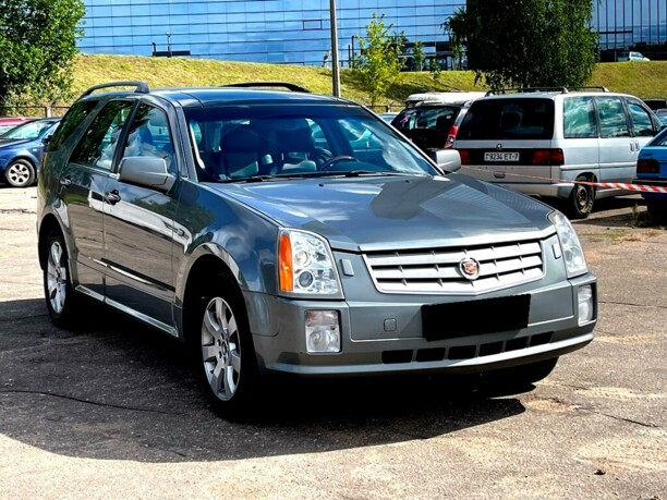 Cadillac SRX I, 7 мест, 2006 г.