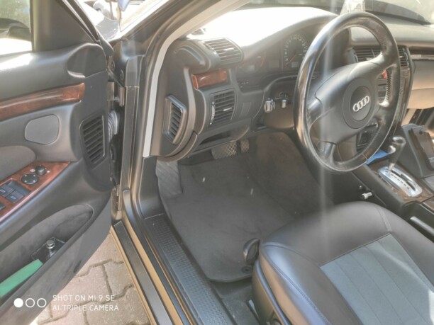 Audi A8 D2, 2000 г.