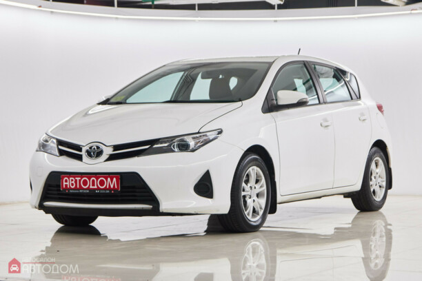 Toyota Auris II (E180), 2014 г.