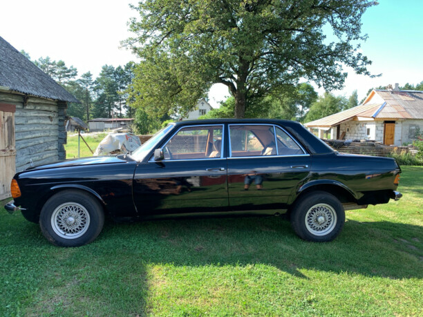 Mercedes-Benz E-Класс W123, 1983 г.