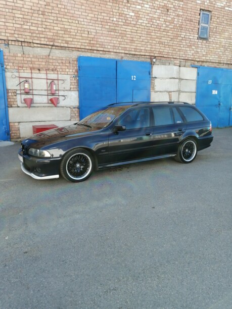 BMW 5 серия E39, 2001 г.