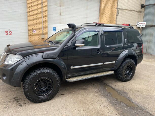 Nissan Pathfinder R51 · Рестайлинг, 7 мест, 2011 г.