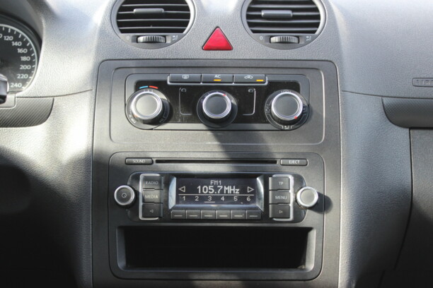 Volkswagen Caddy MAXI III · Рестайлинг, 2011 г.