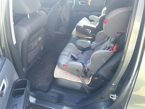 Honda Pilot II, 7 мест, 2008 г.