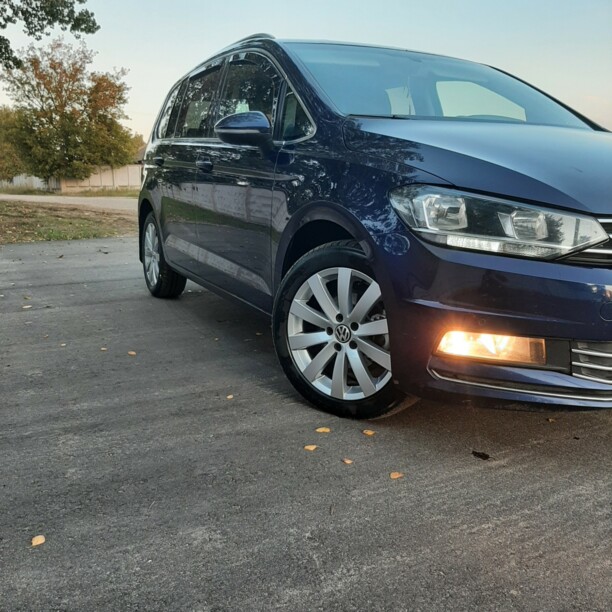 Volkswagen Touran III, 7 мест, 2016 г.
