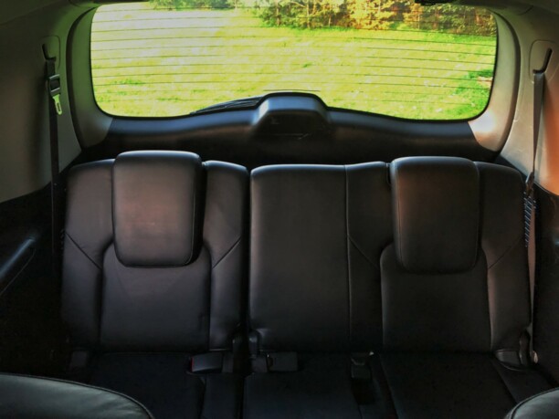 Infiniti QX56 II, 7 мест, 2010 г.