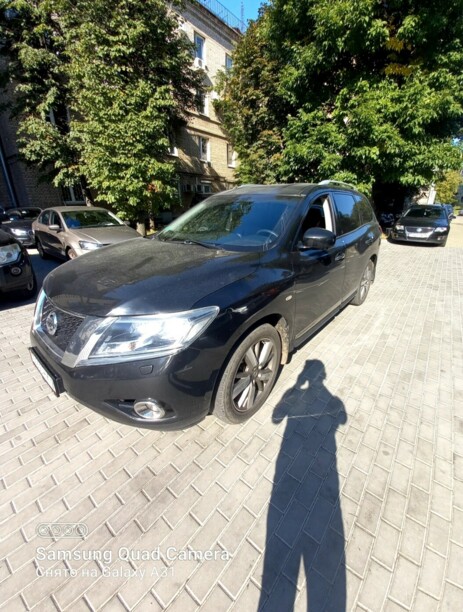 Nissan Pathfinder R52, 7 мест, 2014 г.