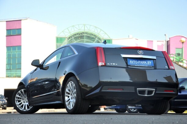 Cadillac CTS II, 2010 г.