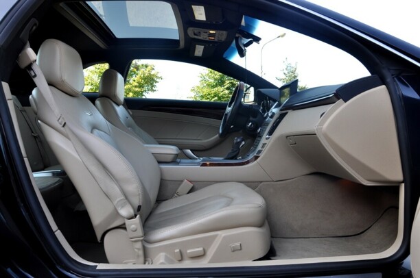 Cadillac CTS II, 2010 г.