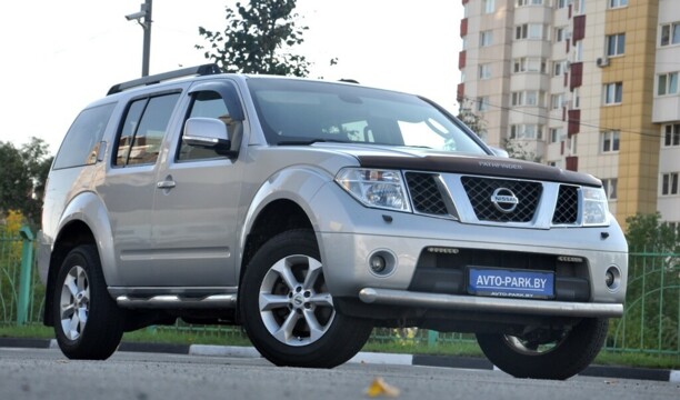 Nissan Pathfinder R51, 7 мест, 2008 г.