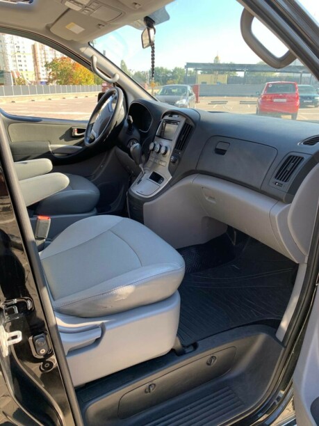 Hyundai Grand Starex I, 2011 г.