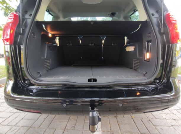 Peugeot 5008 I · Рестайлинг, 7 мест, 2014 г.