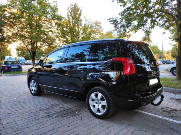 Peugeot 5008 I · Рестайлинг, 7 мест, 2014 г.