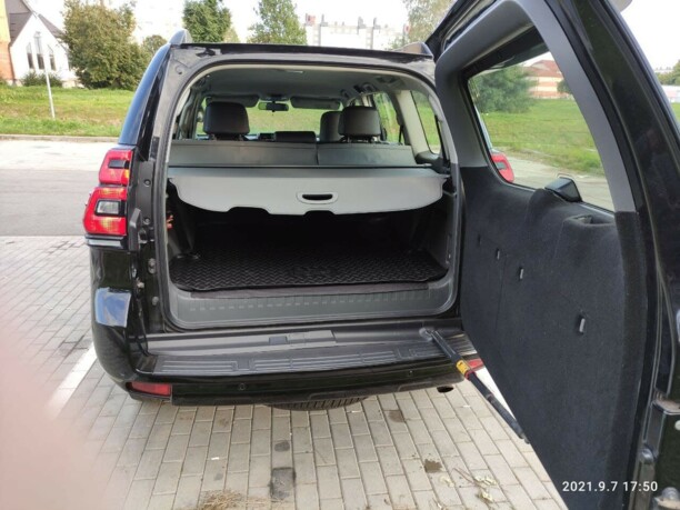 Toyota Land Cruiser Prado J150, 7 мест, 2010 г.