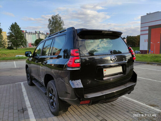 Toyota Land Cruiser Prado J150, 7 мест, 2010 г.