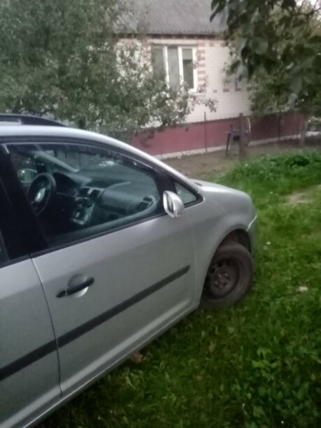 Volkswagen Touran I, 7 мест, 2004 г.