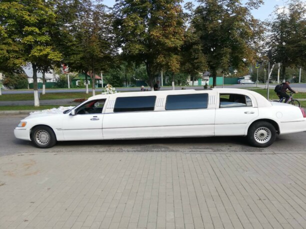 Lincoln Town Car III, 2000 г.