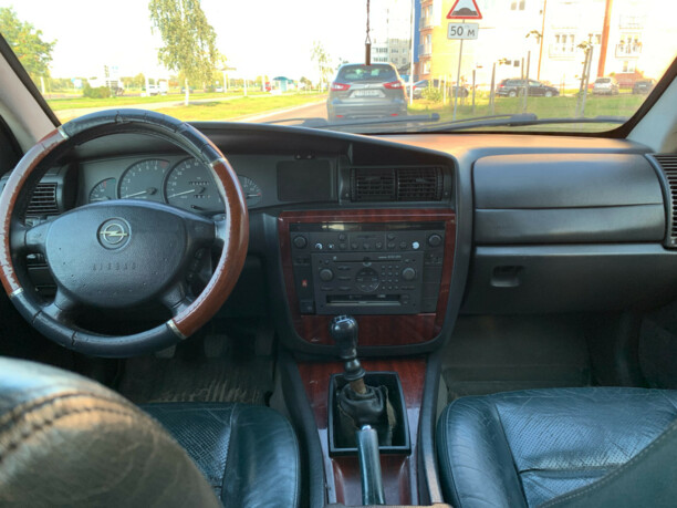 Opel Omega B · Рестайлинг, 2001 г.