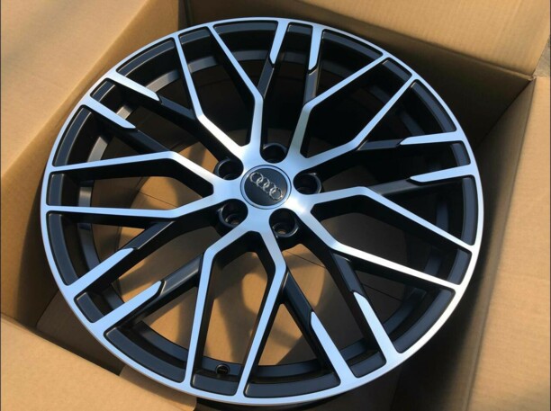Audi A4 B9, 2016 г.
