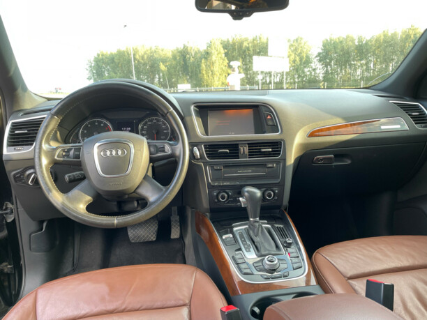 Audi Q5 8R, 2009 г.