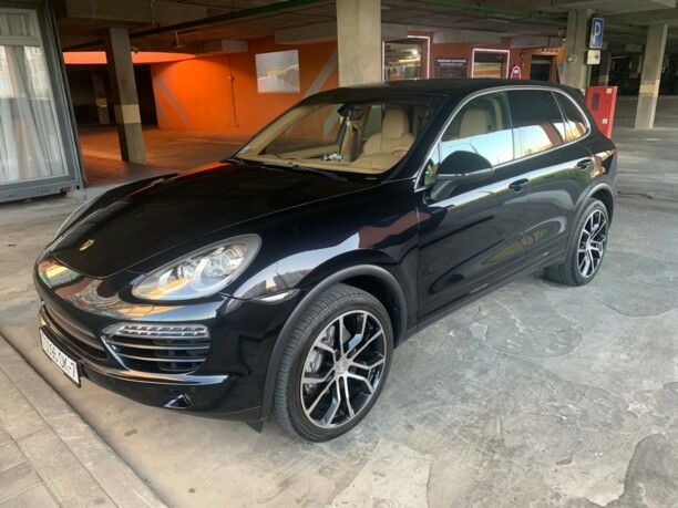 Porsche Cayenne 958, 2011 г.