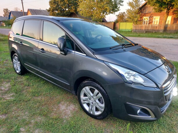 Peugeot 5008 I · Рестайлинг, 2014 г.