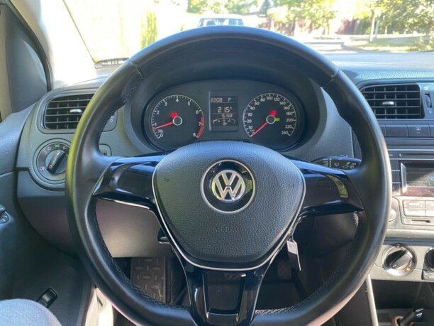 Volkswagen Polo Sedan I · Рестайлинг, 2015 г.