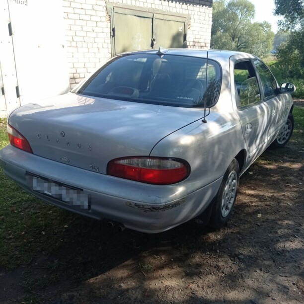 Kia Clarus I, 1998 г.